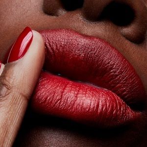 MAC Matte Lipstick Chili